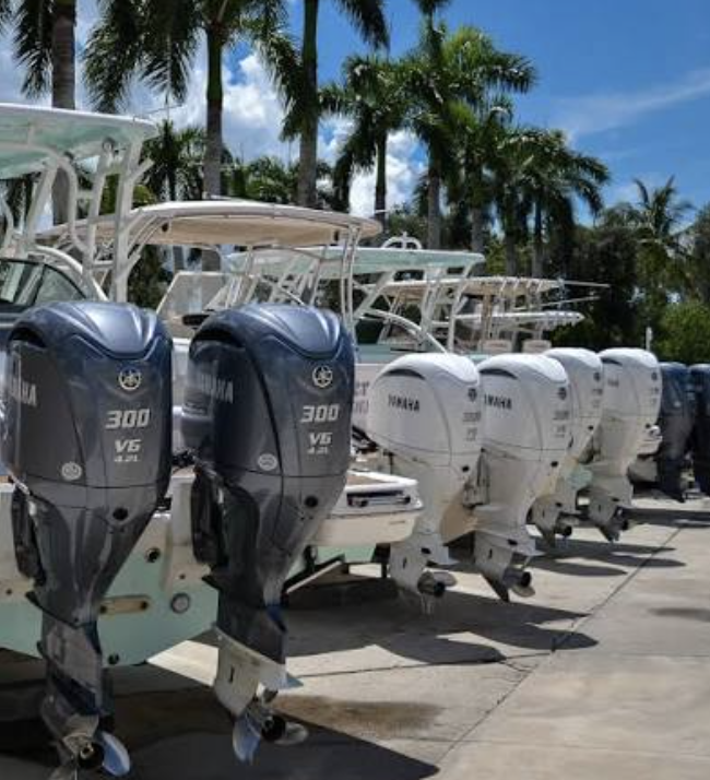 Several center console fleet boats with Yamaha outboards